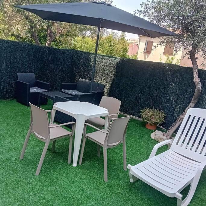 Studio Cosy Terrasse Front Mer Cagnes-sur-Mer Ngoại thất bức ảnh